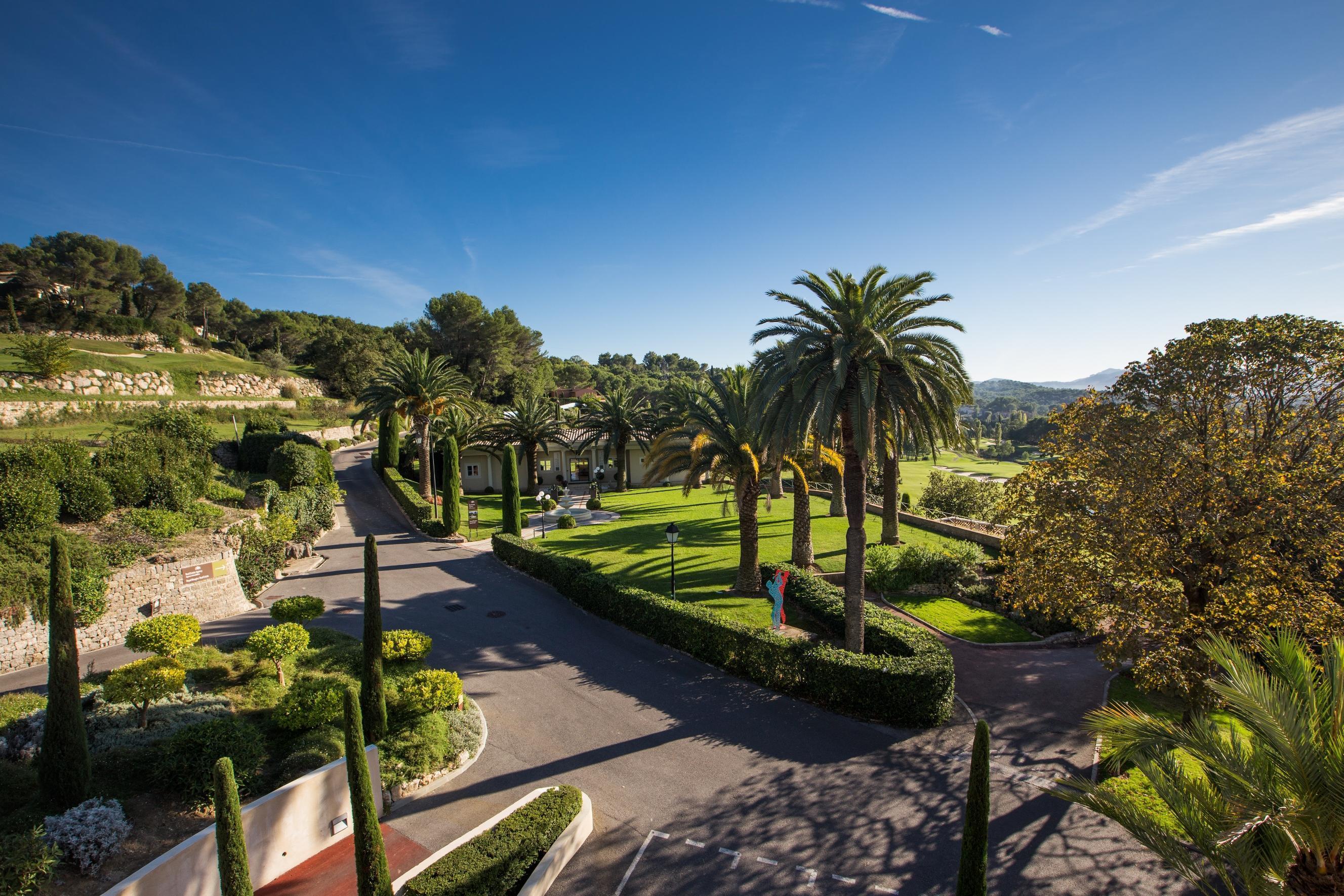 Royal Mougins Golf, Hotel & Spa De Luxe Exterior photo